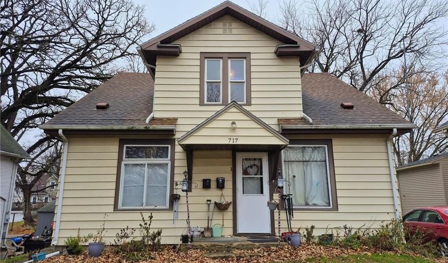 717 Minnesota Ave, Albert Lea, MN 56007 - 4 Beds, 0 Bath