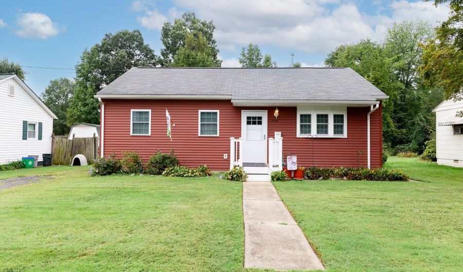 458 BONNETT St, Aberdeen, MD 21001 - 3 Beds, 1 Bath