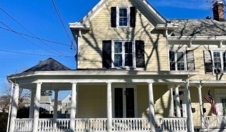 301 W Black Well St B, Andover, NJ 07801 - 3 Beds, 2 Bath