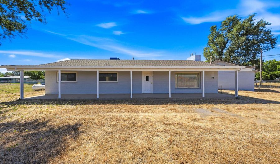 6370 Deschutes Rd, Anderson, CA 96007 - 3 Beds, 2 Bath