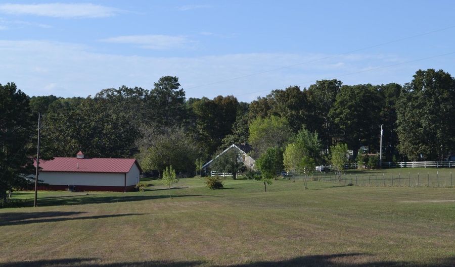 33202 Missouri State Highway E 14, Ava, MO 65608 - 3 Beds, 2 Bath