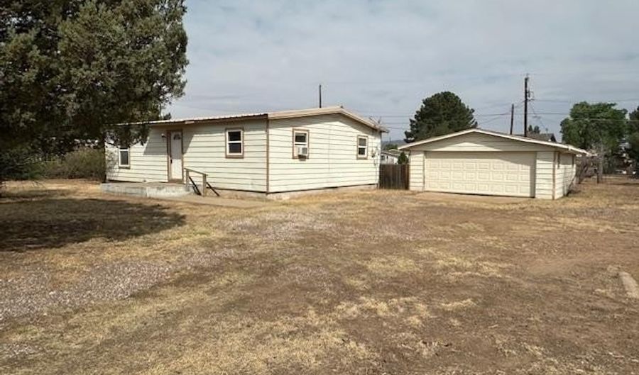 1109 W Del Rio St, Alpine, TX 79830 - 2 Beds, 2 Bath