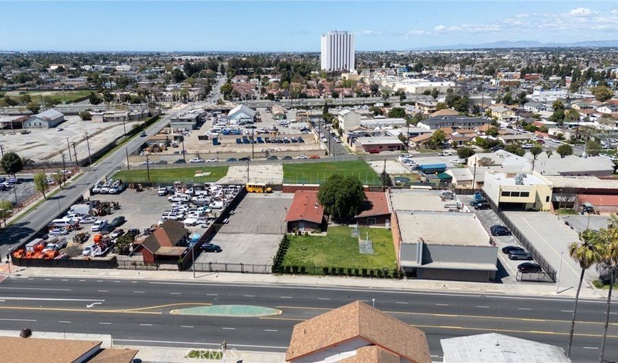 403 S Santa Fe Ave, Compton, CA 90221 - 0 Beds, 0 Bath