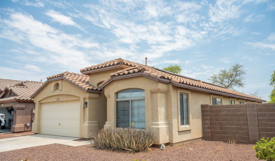 11363 W LOCUST Ln, Avondale, AZ 85323 - 4 Beds, 2 Bath