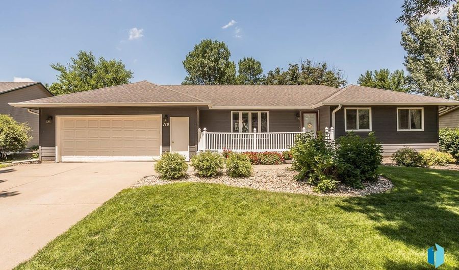 116 W Chicory Dr, Brandon, SD 57005 - 4 Beds, 2 Bath