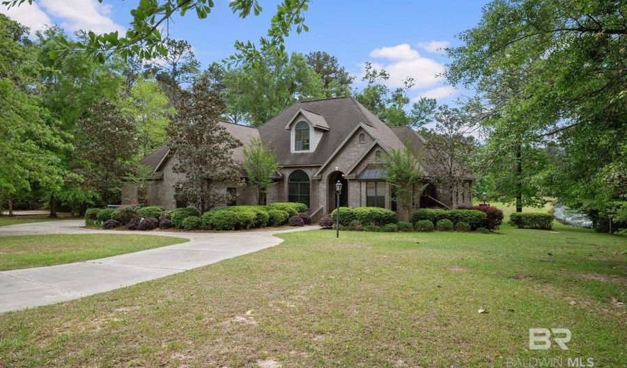 1100 Northshore Dr, Bay Minette, AL 36507 - 5 Beds, 4 Bath