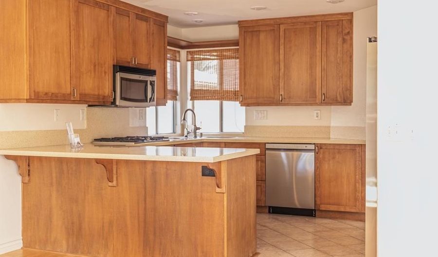 4651 Calle Del Greco, Oceanside, CA 92056 - 3 Beds, 2 Bath