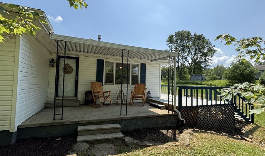 8282 Salem, Athens, OH 45701 - 2 Beds, 2 Bath