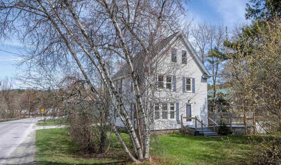 98 Circle St, Barre, VT 05641 - 3 Beds, 2 Bath