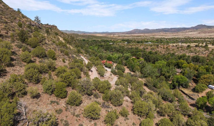 26580 E Tarantula Trl, Camp Verde, AZ 86322 - 2 Beds, 2 Bath