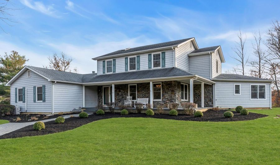 113 Arneytown Hornerstown Rd, Allentown, NJ 08501 - 4 Beds, 4 Bath