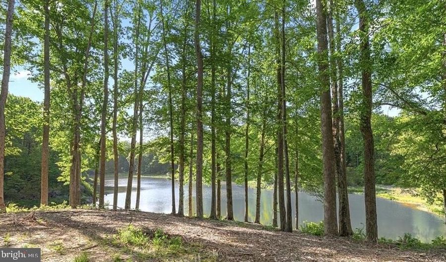 243 BELLEVUE Cir, Aylett, VA 23009 - 3 Beds, 2 Bath