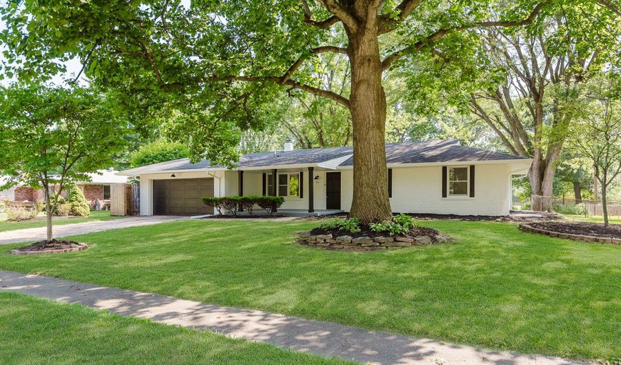 931 Mellowood Dr, Indianapolis, IN 46217 - 4 Beds, 2 Bath