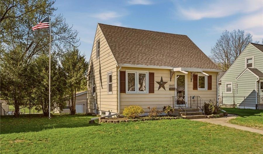1003 13th Ave SW, Austin, MN 55912 - 2 Beds, 2 Bath