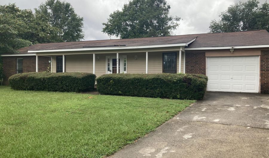 267 Sioux Ct, Martinez, GA 30907 - 3 Beds, 2 Bath