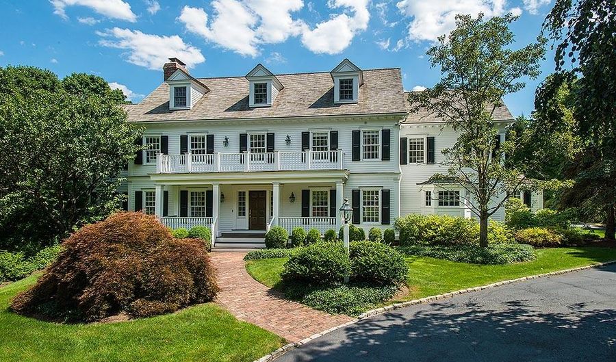 256 Country Club Rd, New Canaan, CT 06840 - 5 Beds, 9 Bath