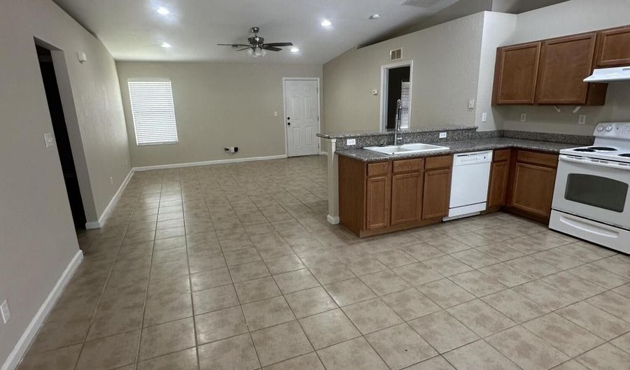 6095 W Carroll St, Bay St. Louis, MS 39520 - 3 Beds, 2 Bath