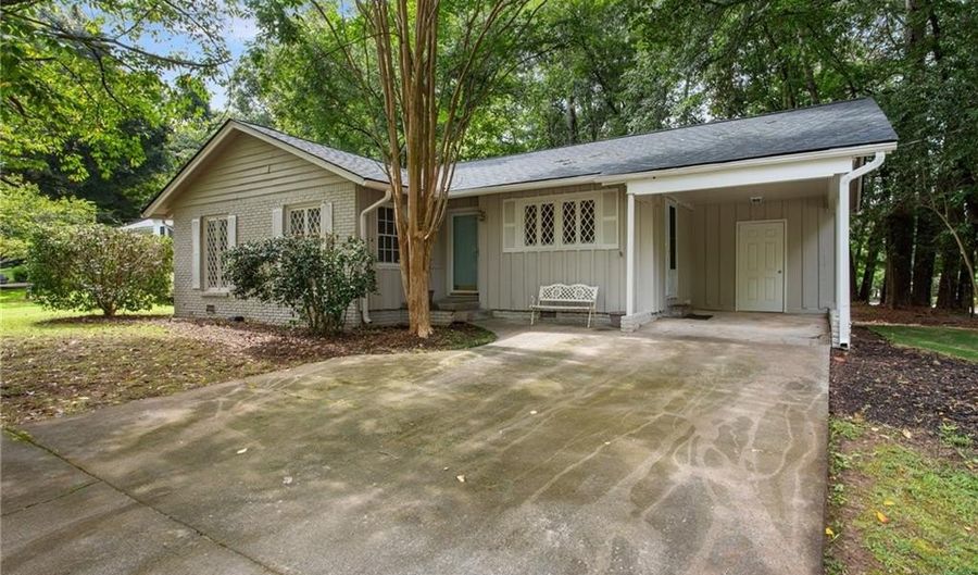 851 Cardova Dr NE, Atlanta, GA 30324 - 3 Beds, 2 Bath