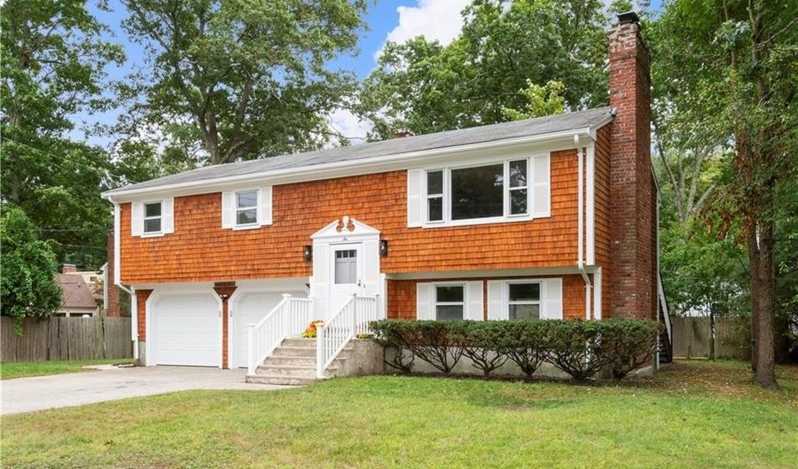 6 Acre Ave, Barrington, RI 02806 - 3 Beds, 2 Bath