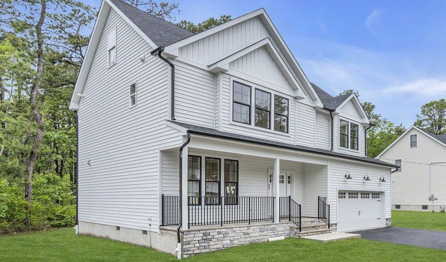 428 Baker Ave, Bayville, NJ 08721 - 4 Beds, 3 Bath