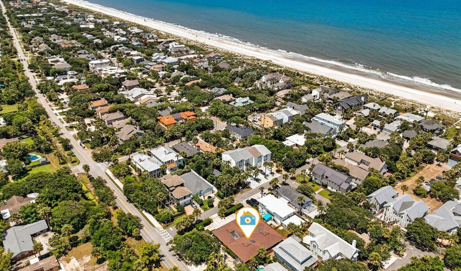 1679 SEMINOLE Rd 2, Atlantic Beach, FL 32233 - 2 Beds, 2 Bath
