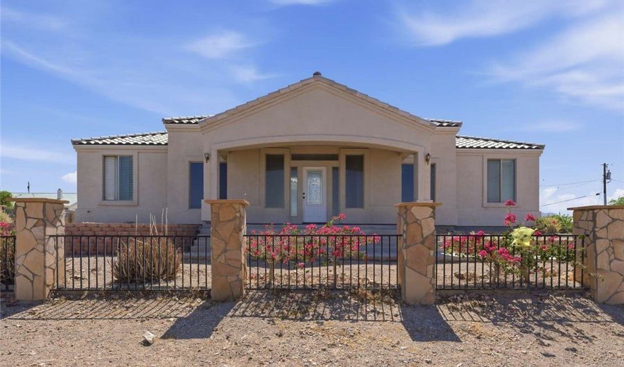 4014 Tercero Rd, Bullhead City, AZ 86429 - 2 Beds, 2 Bath