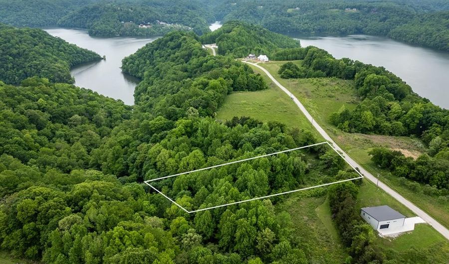 Lot 32 Lake Bluff Rd, Baxter, TN 38544 - 0 Beds, 0 Bath