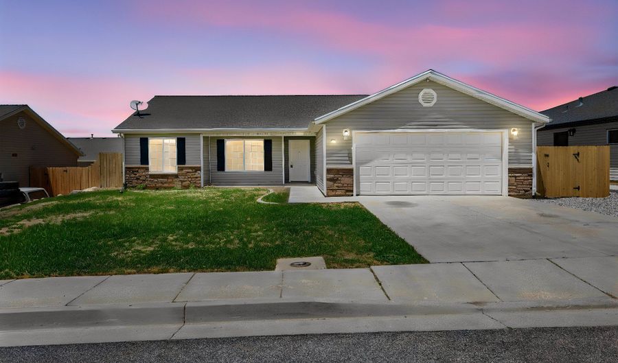 436 W 2075 N, Cedar City, UT 84721 - 4 Beds, 2 Bath
