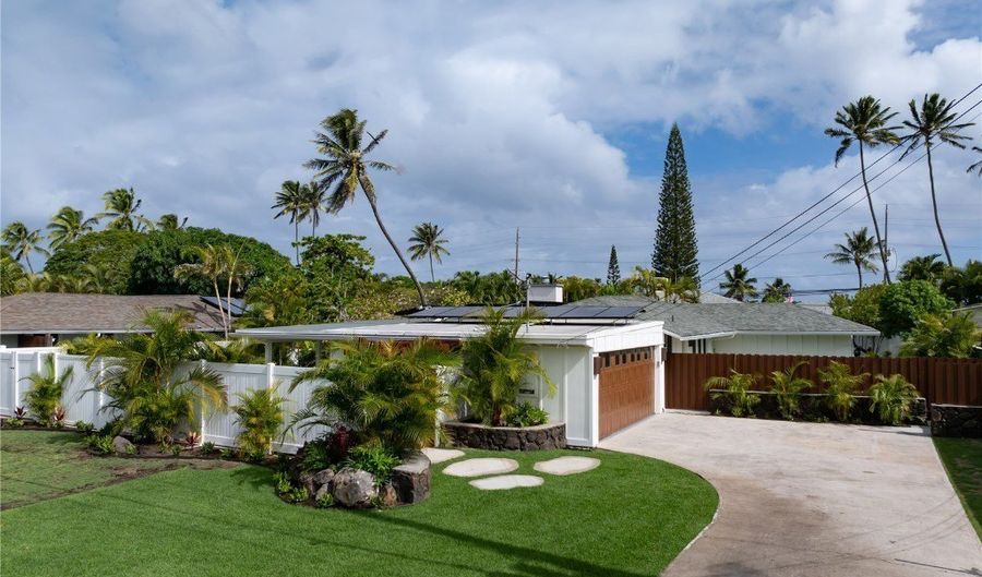 121 Kaha St, Kailua, HI 96734 - 4 Beds, 2 Bath