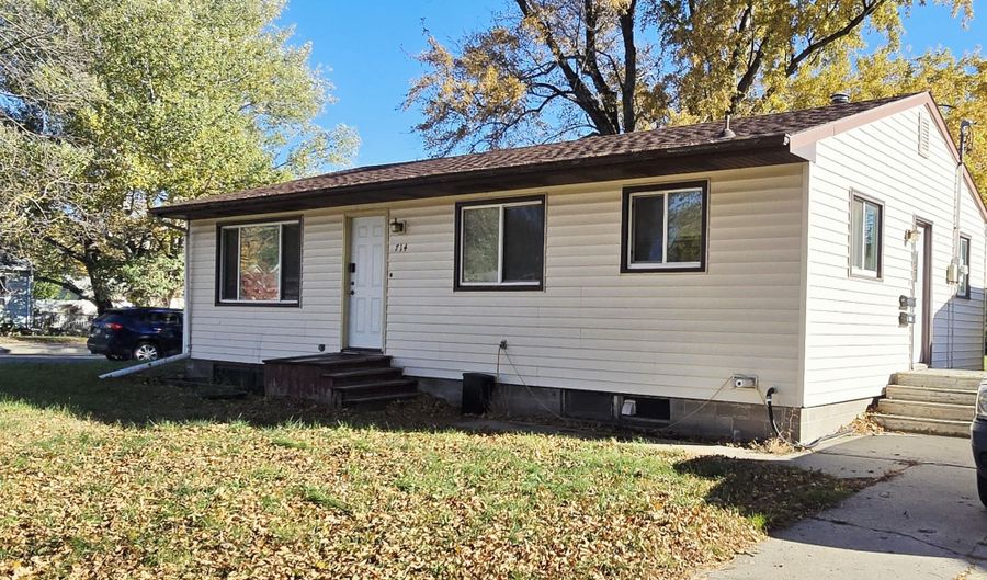 714 N Arch St, Aberdeen, SD 57401 - 0 Beds, 0 Bath