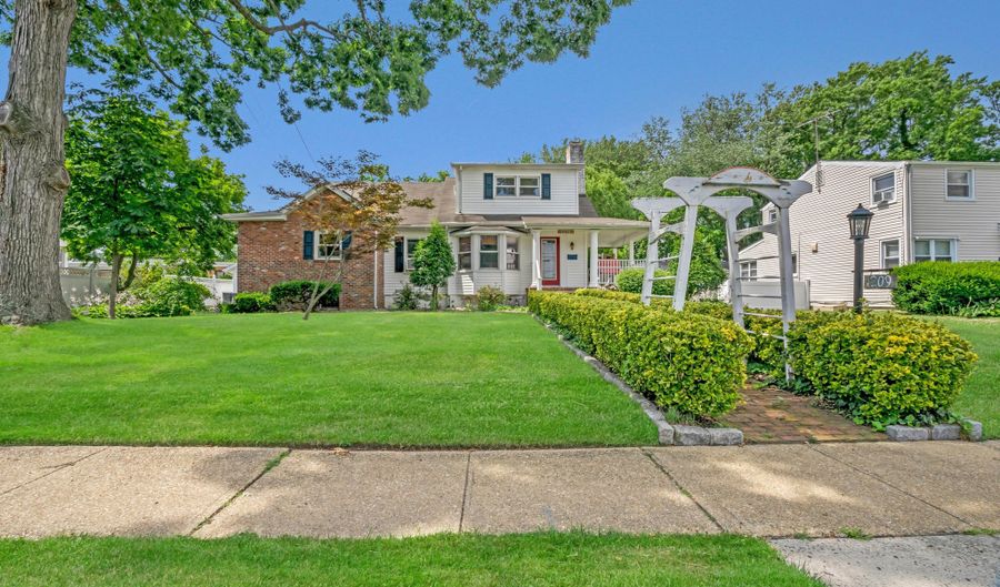 1209 16th Ave, Belmar, NJ 07719 - 4 Beds, 2 Bath