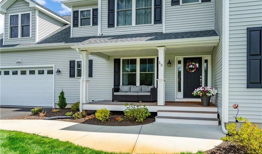 24 Cassidy Trl, Coventry, RI 02816 - 4 Beds, 3 Bath