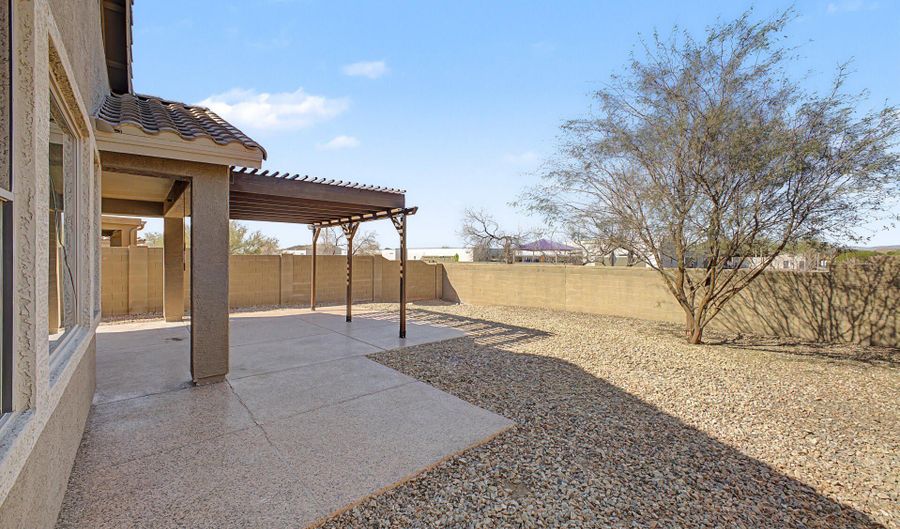 39930 N MESSNER Way, Anthem, AZ 85086 - 5 Beds, 3 Bath