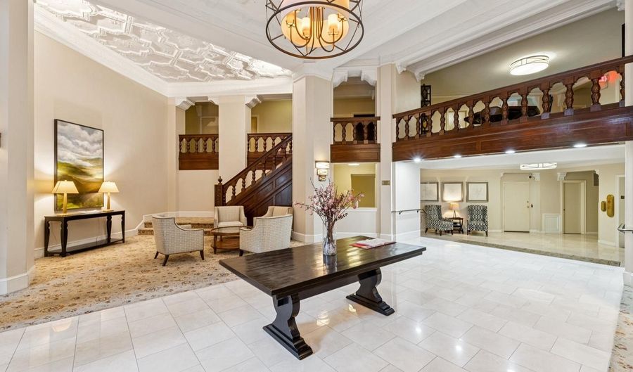 4707 CONNECTICUT AVE NW # # 211 AND #213, Washington, DC 20008 - 2 Beds, 2 Bath