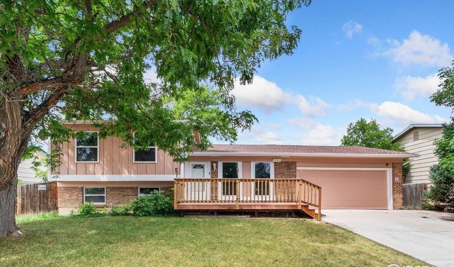 1723 Elmwood St, Broomfield, CO 80020 - 3 Beds, 2 Bath