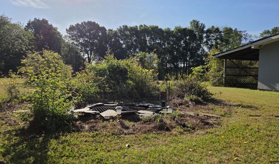 4025 Sumter Hwy, Bishopville, SC 29010 - 3 Beds, 2 Bath