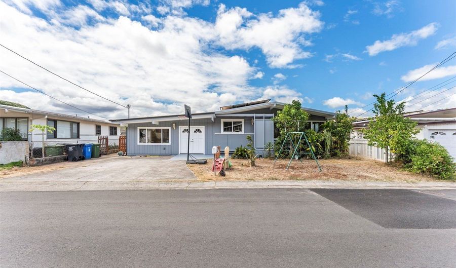 98-432 Ponohana Loop, Aiea, HI 96701 - 5 Beds, 2 Bath