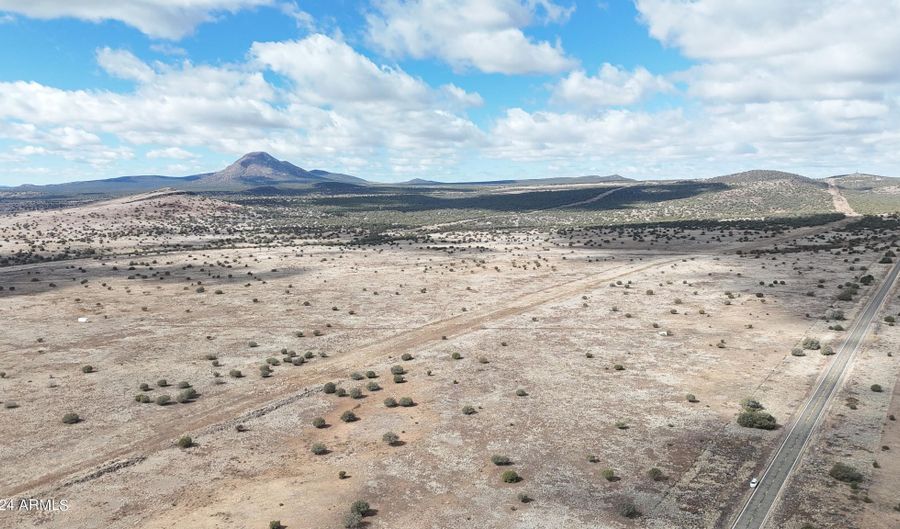 10111 W OLD HIGHWAY 66 7, Ash Fork, AZ 86320 - 0 Beds, 0 Bath