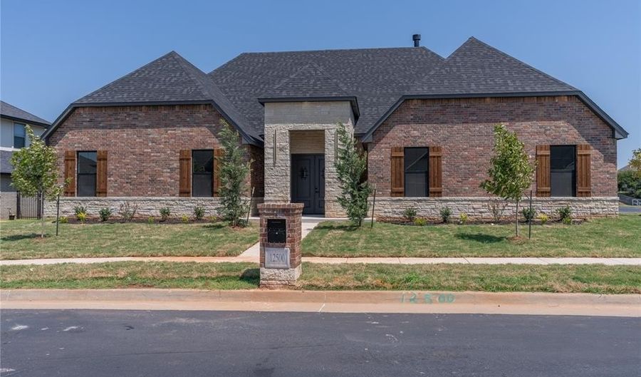 12500 Bristlecone Pine Blvd, Oklahoma City, OK 73142 - 6 Beds, 5 Bath