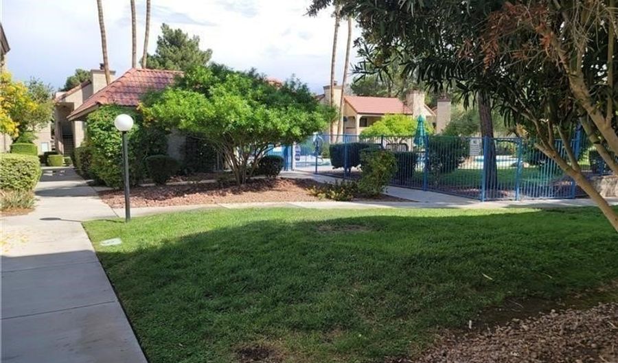 4720 Obannon Dr D, Las Vegas, NV 89102 - 2 Beds, 2 Bath