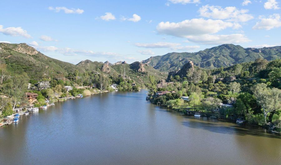 2239 Pinecrest Rd, Agoura Hills, CA 91301 - 0 Beds, 0 Bath