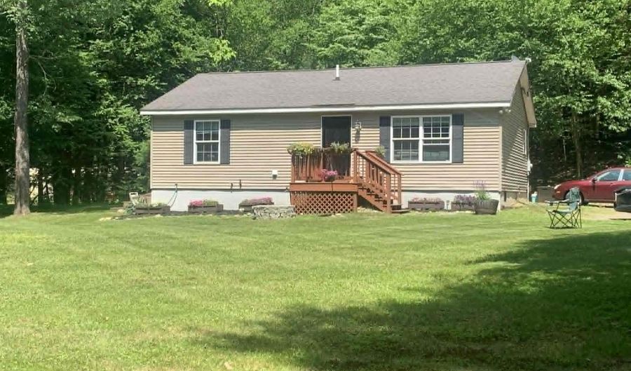 22 Deans Lndg, Chesterfield, NH 03443 - 2 Beds, 2 Bath