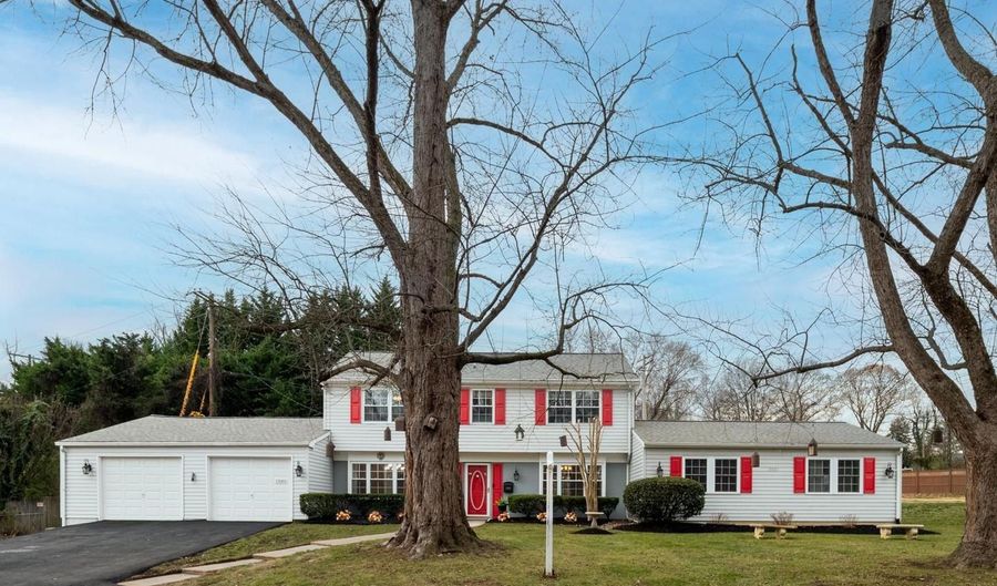 13001 BEECHTREE Ln, Bowie, MD 20715 - 6 Beds, 4 Bath