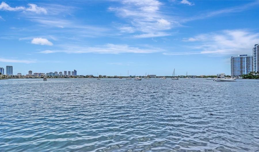 2905 Point East Dr L514, Aventura, FL 33160 - 1 Beds, 1 Bath