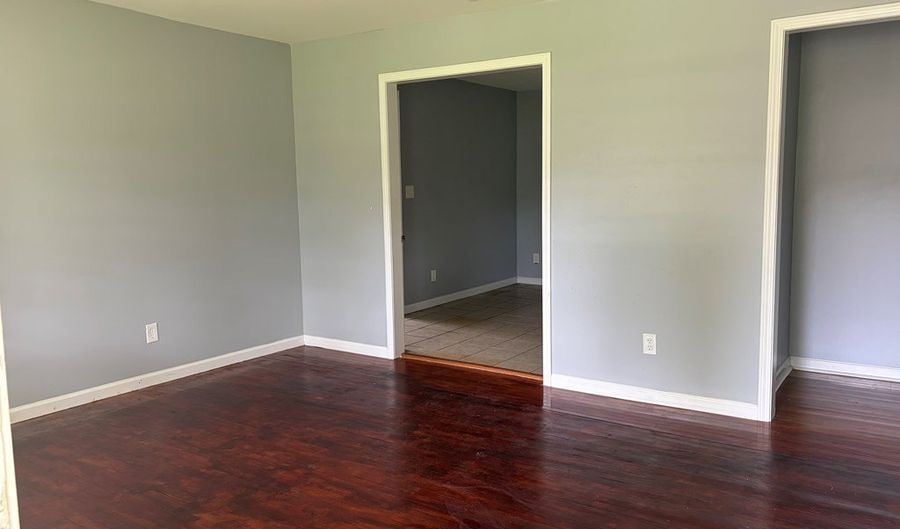 2017 W Waddell Ave, Albany, GA 31707 - 3 Beds, 1 Bath