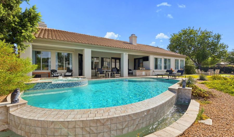 1465 W ISLAND Cir, Chandler, AZ 85248 - 4 Beds, 4 Bath