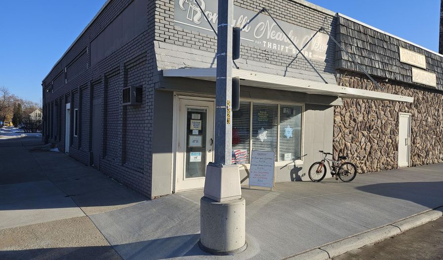 220 N Main St, Aberdeen, SD 57401 - 0 Beds, 0 Bath