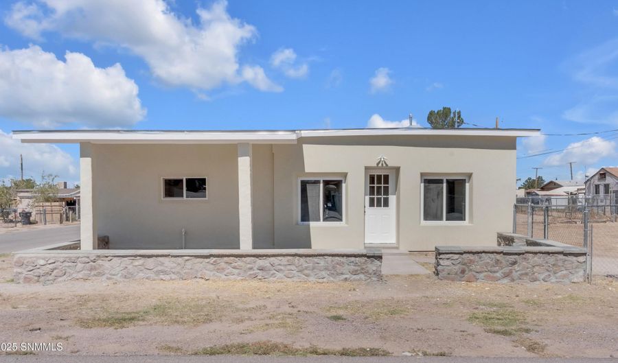 401 Miller St, Anthony, NM 88021 - 4 Beds, 2 Bath