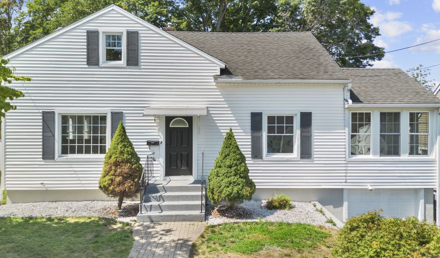 157 Moody St, Bristol, CT 06010 - 3 Beds, 2 Bath