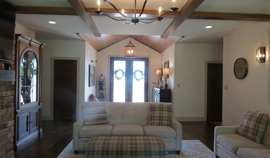 414 Shady Ln, Alvaton, KY 42122 - 4 Beds, 5 Bath